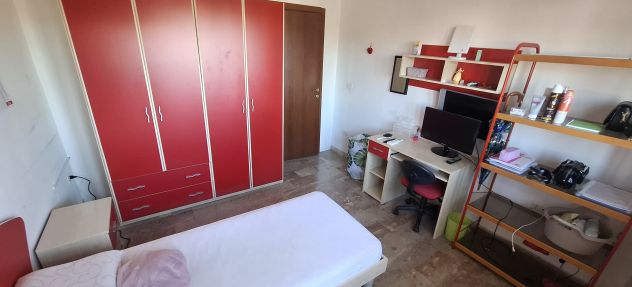 2 stanze singole per studentesse Chieti Scalo zona centro