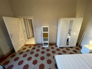 Offro Camera singola zona SMaria a Pisa per studenti univ-