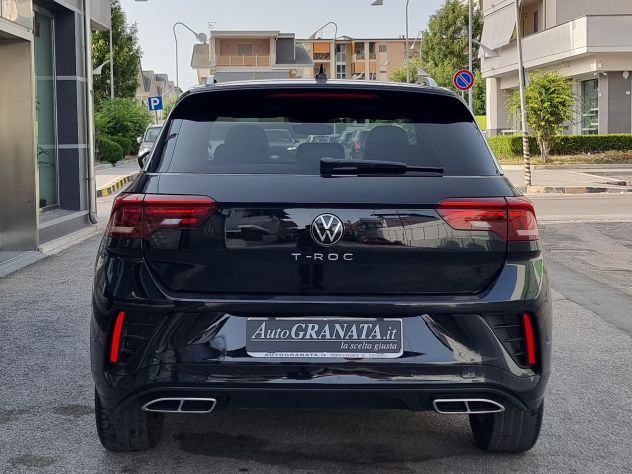 Volkswagen T-Roc 1.5 TSI ACT R-Line 150cv - Foto 4