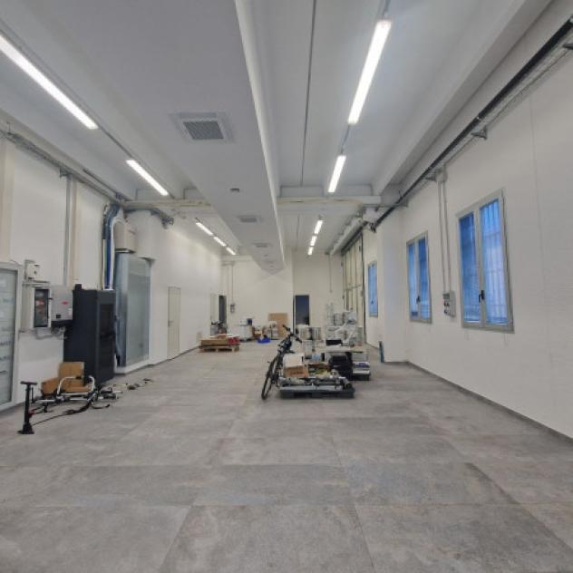 Immobile di 440 m² con più di 5 locali in affitto a Garbagnate Milanese - Foto 5