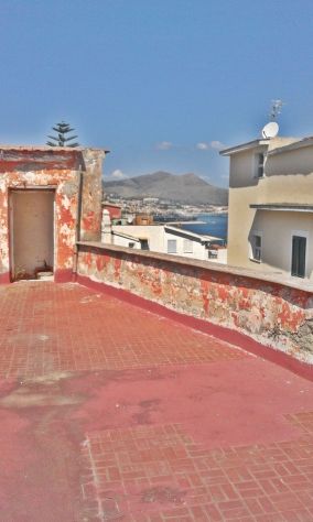 VG23 Soluzione indipendente con terrazzo e giardino - Foto 3