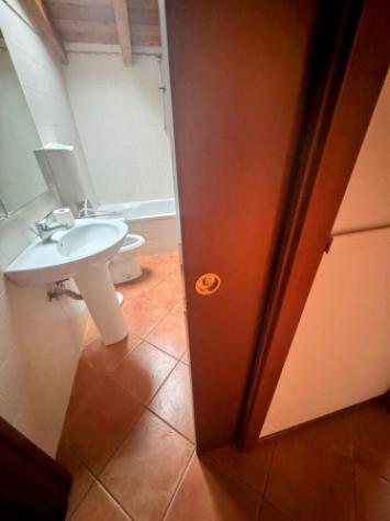 Appartamento di 82 m² con 3 locali in vendita a Lozza - Foto 13