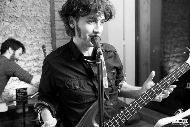 LEZIONI DI CANTO POP - ROCK e CHITARRA BASE. - Foto 3