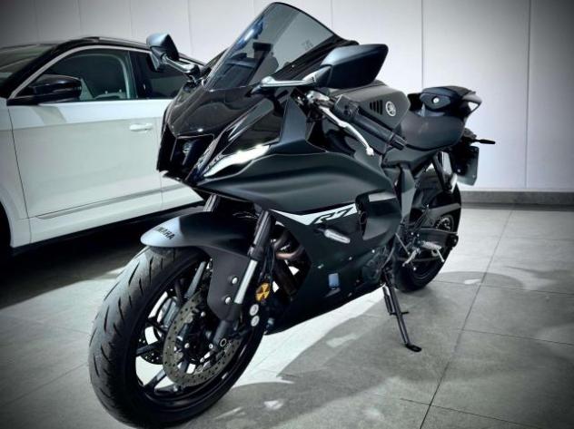 Yamaha YZF-R7