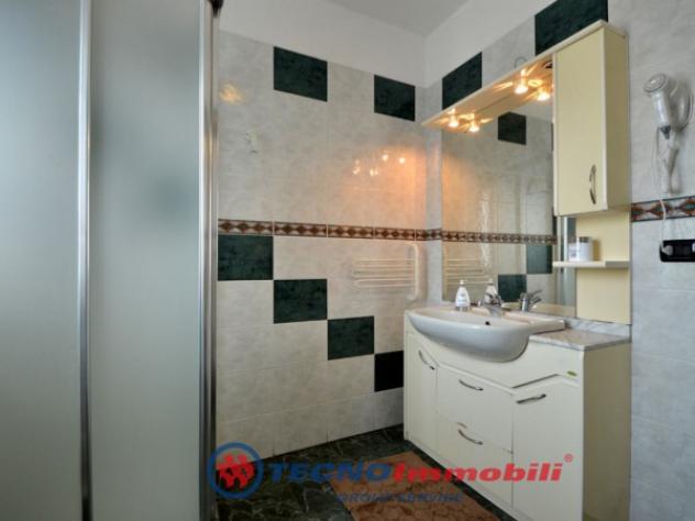 Palazzo / Stabile di 1000 m² con più di 5 locali in affitto a Torino - Foto 5