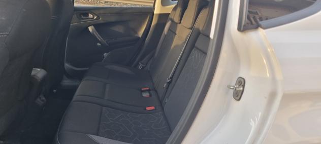 Peugeot 2008 BlueHDi 100 S&S SOLO 67MILAKM - Foto 3