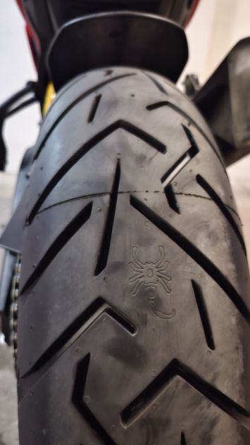 Ducati Multistrada V2S Euro 5 tenuta sempre in box - Foto 5