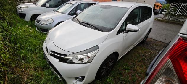 Toyota Verso Verso 1.6 d-4d Active 7p.ti mt - problemi al motore