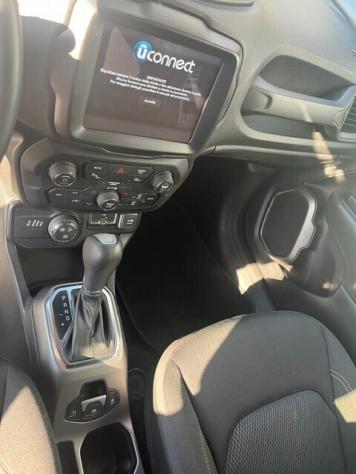 JEEP RENGADE AUTOMATICA 4X4 2019 - Foto 4