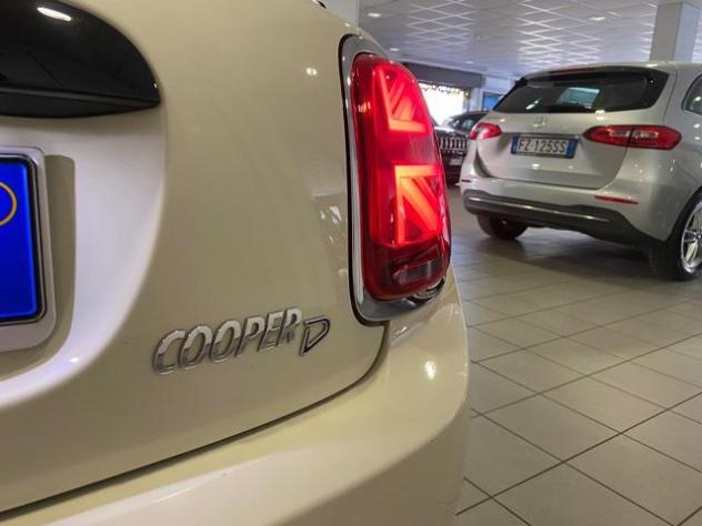 MINI Cooper D 1.5 Cooper D Boost rif. 23838541 - Foto 7