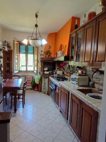 APPARTAMENTO di 4 vani e di 75 mq (GAMBASSI TERME) rif. G 28 - Foto 13