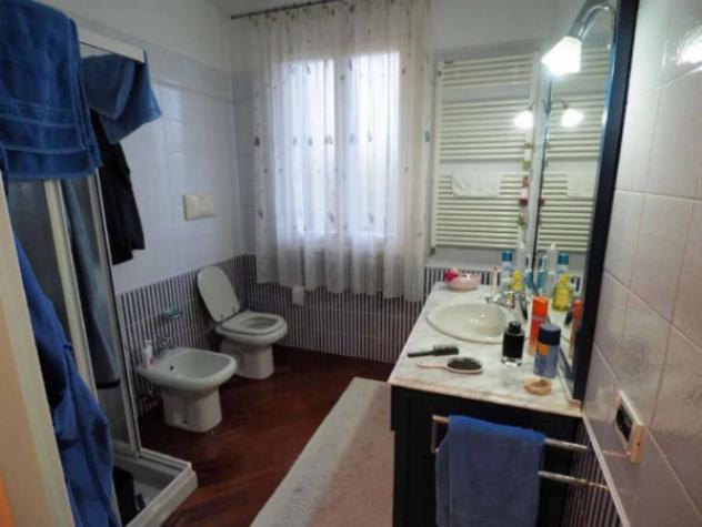 Immobile in asta di 222 m² con più di 5 locali e box auto doppio in vendita a Porcia - Foto 18