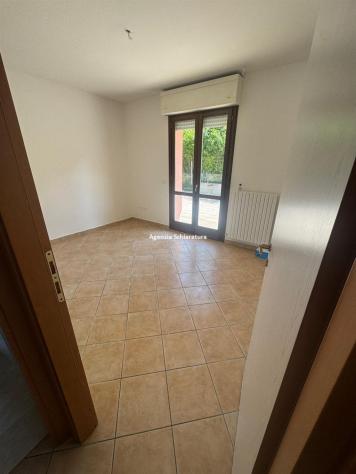 TRASANNI VENDESI APPARTAMENTO INDIPENDENTE AL PIANO TERRA CON AMPIO SCOPERTO ESCLUSIVO - Foto 11