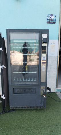DISTRIBUTORE AUTOMATICO SANDEN, GETTONIERA RENDIRESTO + BANCONOTE