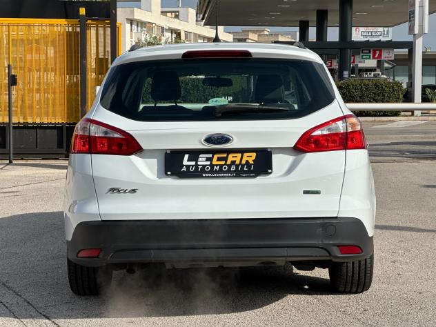 FORD Focus 1.0 EcoBoost 100 CV Start&Stop SW Plus - Foto 6