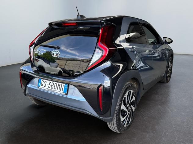 Toyota Aygo X 1.0B (72 CV) Active - Foto 8
