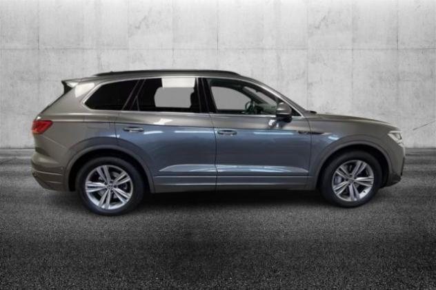 VOLKSWAGEN Touareg 3.0 V6 TDI SCR rif. 24049649 - Foto 3