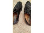 Scarpe nere boccanera. N 43.
