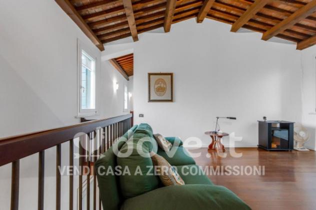 Casa indipendente di 300 m² con più di 5 locali e box auto in vendita a Canaro - Foto 18