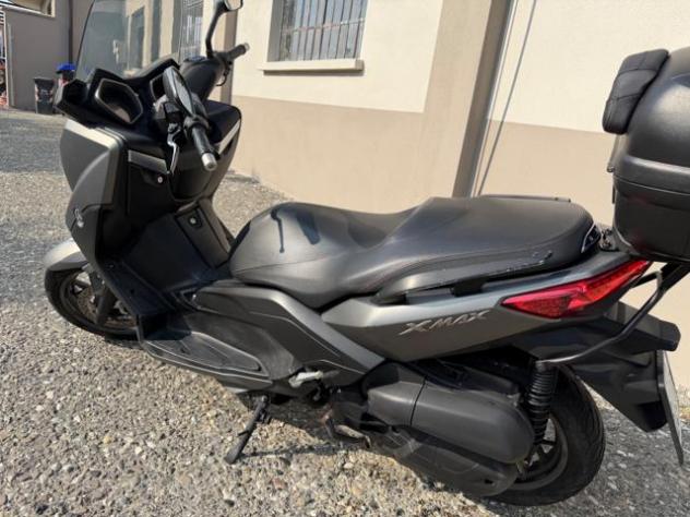 YAMAHA X-Max 125 X MAX 125cc CON BAULETTO solo 35000 KM rif. 24091616 - Foto 4