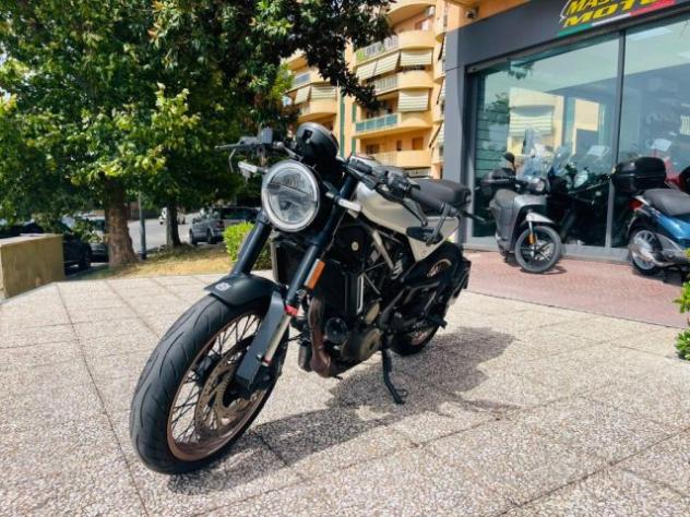 HUSQVARNA Svartpilen 401 TUTTO INCLUSO ANCHE PASSAGGIO! MINI RATE rif. 23995899 - Foto 8