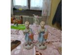 STATUETTA IN CERAMICA  CAPODIMONTE- DONNA CON CESTO