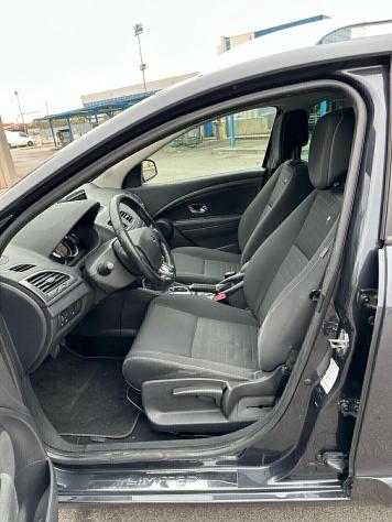 Renault Megane Mane 1.5 dCi 110CV EDC SporTour Limited - Foto 5