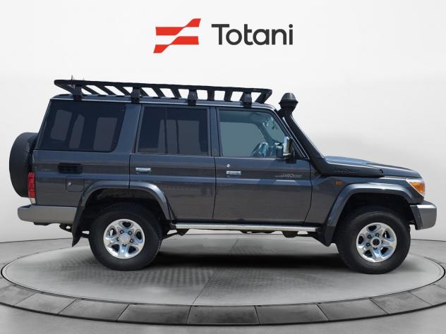 Toyota Land Cruiser GRJ 76 Toyota Land Cruiser GRJ 76 VX - Foto 6