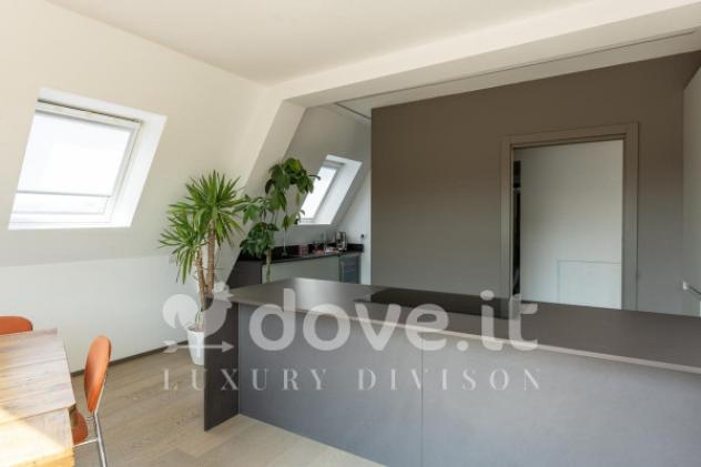 Attico / Mansarda di 154 m² con 3 locali in vendita a Brescia - Foto 5