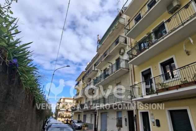 Appartamento di 110 m² con 4 locali in vendita a Letojanni