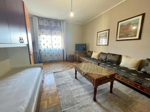 gll1000 - grande trilocale arredato, spese condominali e riscaldamento inclusi - Foto 11