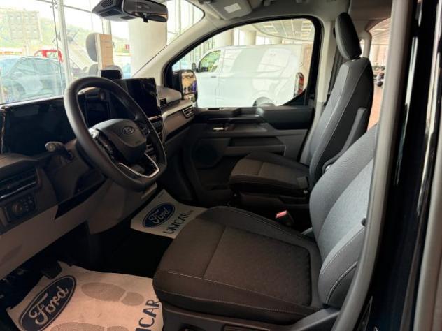 FORD Tourneo Custom 320 L1 2.0TDCI 170CV C.AUTOM. TITANIUM 8P rif. 23152506 - Foto 10