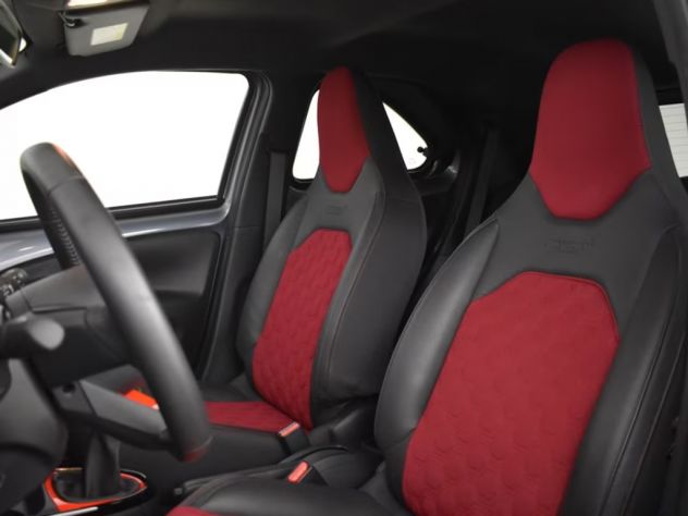 Toyota Aygo X - 1.0 VVT-i MT 2020 - Foto 4