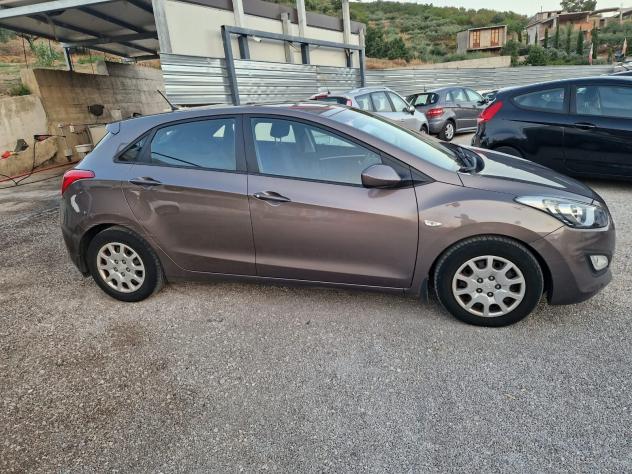 Hyundai i30 1.4 CRDi 5p. 90 CV - Foto 6