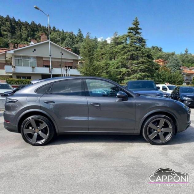PORSCHE Cayenne Coupé 3.0 V6- Distribuzione e tagliando cambio rif. 23699368 - Foto 3
