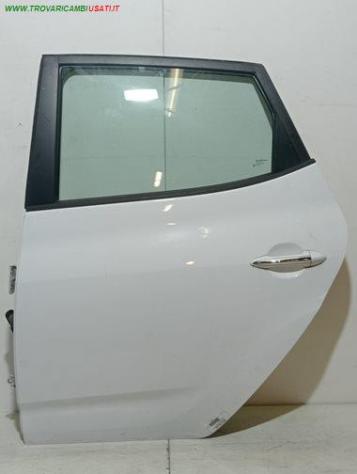 PORTA POST. SX BIANCO CON AL / SE DIFETTO VERNICIATURA 999-U1561139 Carrozzeria  Lamierati esterni  Porte  Porta post. sx. HYUNDAI - iX 20 - 2010 , HY