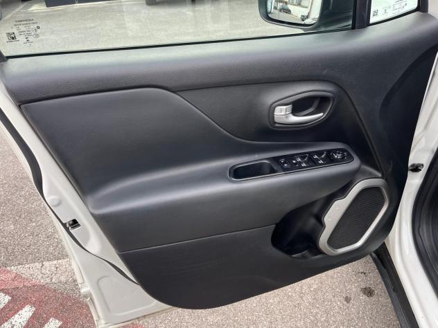 Jeep Renegade 4xe 1.3 T4 PHEV 190cv 80th Anniv. 4xe Auto - Foto 9