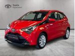 Toyota Aygo 1.0 VVT-i x-play + CERCHI IN LEGA
