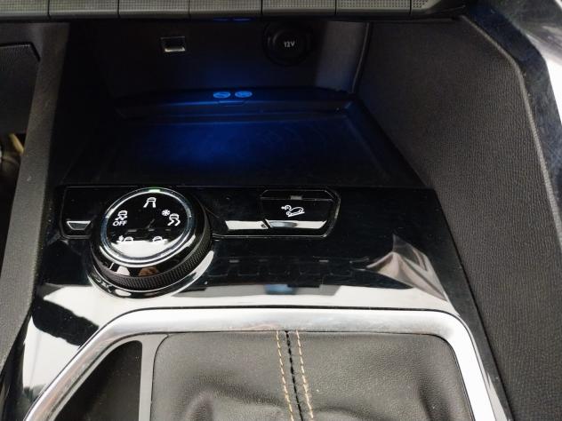 Peugeot 3008 BlueHDi 130 S&S GT Line 2019 - Foto 10