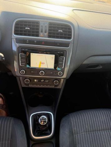 VOLKSWAGEN Polo 1.6 5 porte Highline BiFuel rif. 23904648 - Foto 10