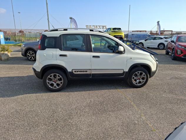 FIAT Panda Cross 0.9 TwinAir Turbo 90cv S&S 4x4 Cross 5 POSTI - Foto 6