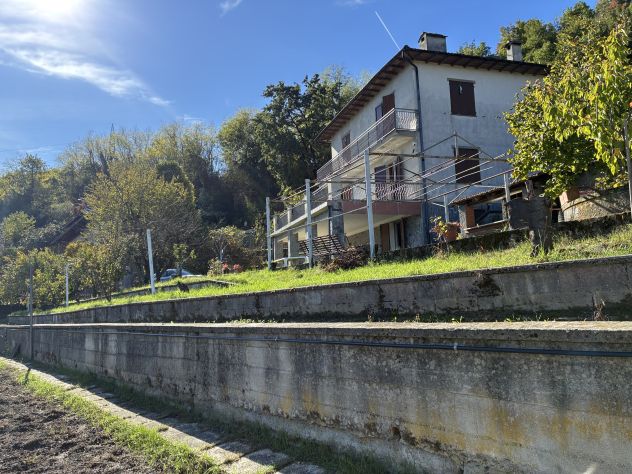 Alessandria ( Gavi ).Soluzione abitativa bifamiliare. - Foto 10