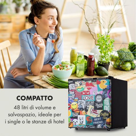 Frigo bar da camera per Single. Cool! Tocco di pregio . . .