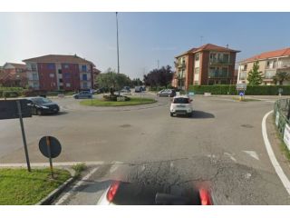 QUADRILOCALE RISTRUTTURATO CON GIARDINO PRIVATO PIOSSASCO