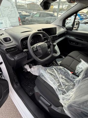 Toyota Proace City 1.5D 100cv S&S L2 S Comfort *I.E., PROMO AZZURRA* - Foto 8