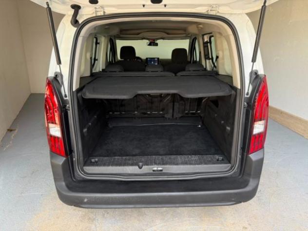 PEUGEOT Rifter BlueHDi 100 S&S Active Pack Standard rif. 23940758 - Foto 10