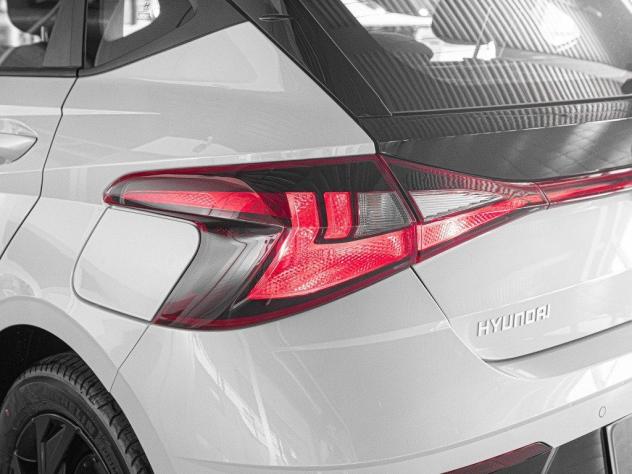 Hyundai i20 NEW MY26 1.0 T-GDI ICC DARK LINE - Foto 8