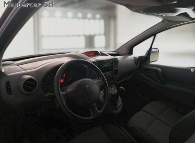 PEUGEOT Partner L1 1.6 BLUEHDI 100 TRACTION CONTROL 4X4 - FN338RF rif. 23810061 - Foto 4