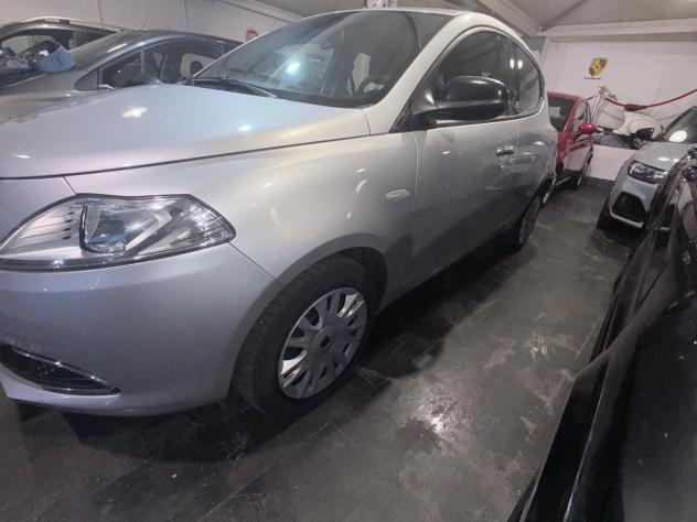 Lancia Ypsilon 1.2 69 CV 5 porte GPL Ecochic Gold - Foto 7