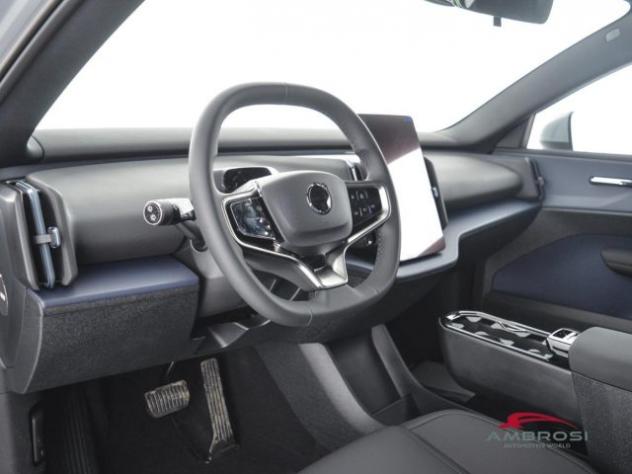 VOLVO EX30 P5 Long Range Electric Core rif. 23867694 - Foto 8